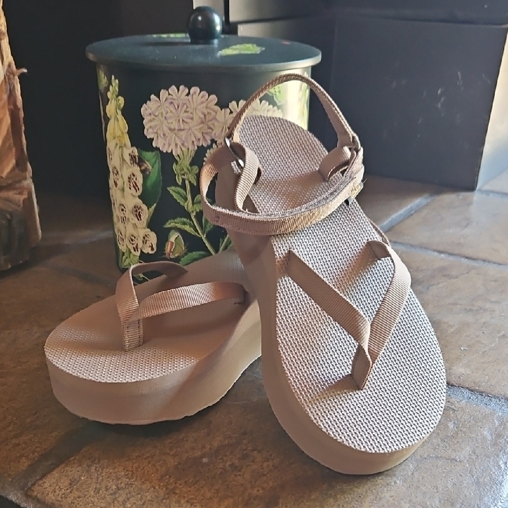 Teva Women's Beige Platform Sandals